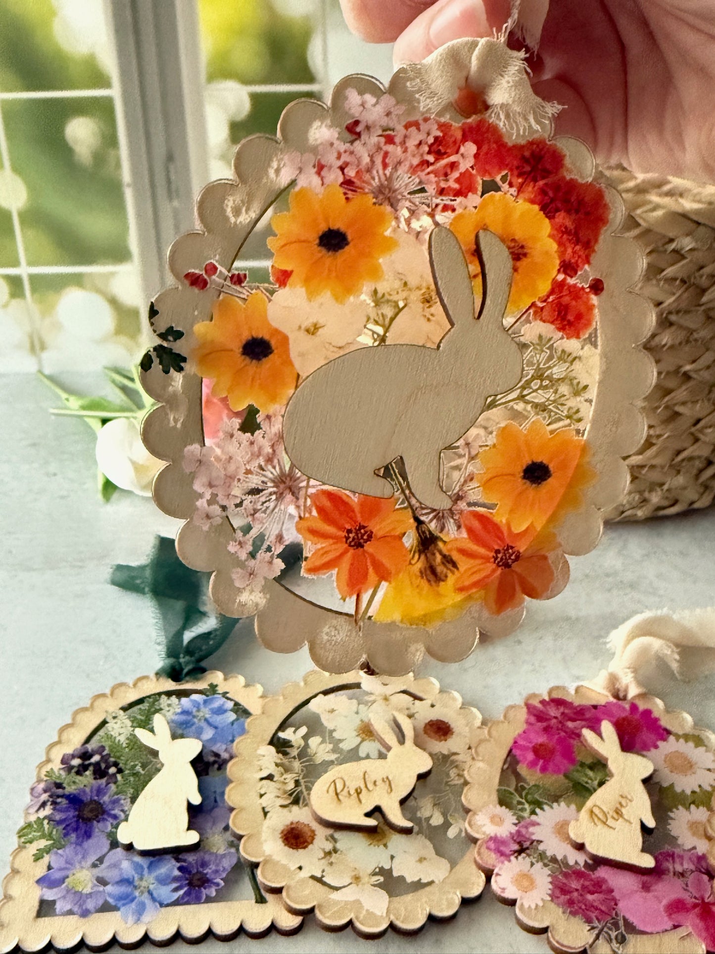 Frameless Pressed Flower Name Tags
