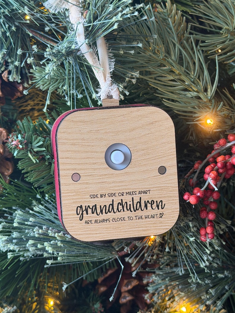 Personalized Voice Recording Ornament, 30-Second Christmas Keepsake for Kids (Wood & Leatherette)